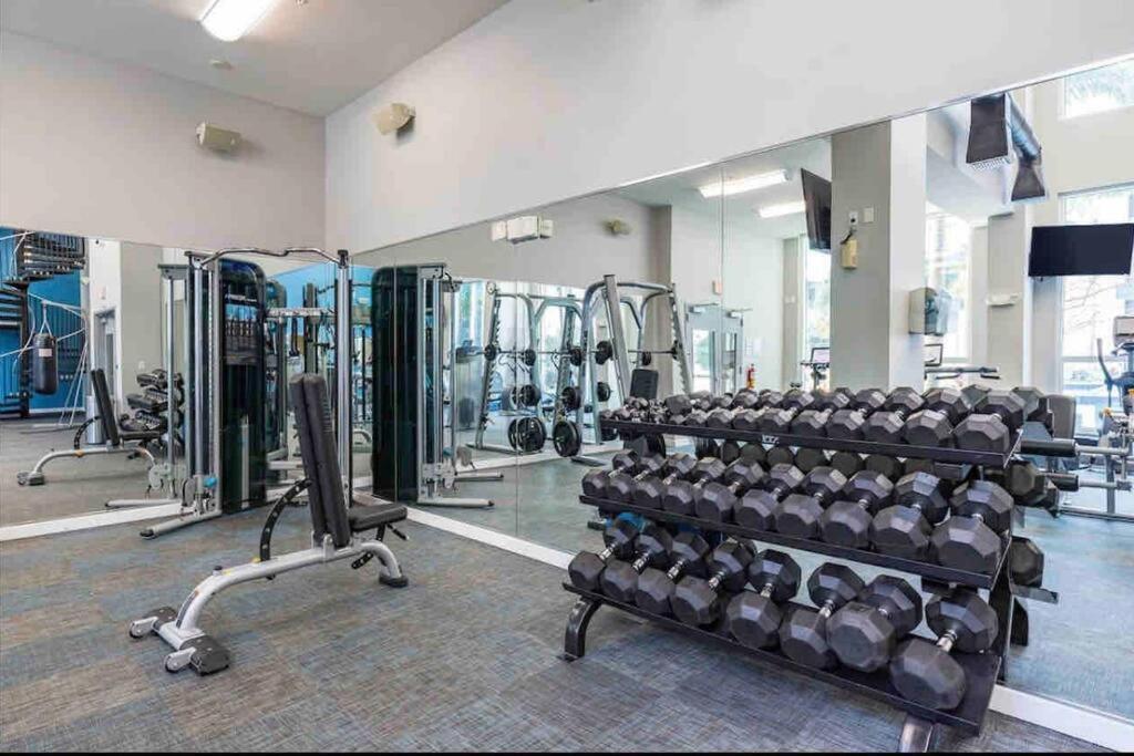 Luxury Apt 3 Mins To Dt Tampa -Pool-Gym-Balcony Экстерьер фото