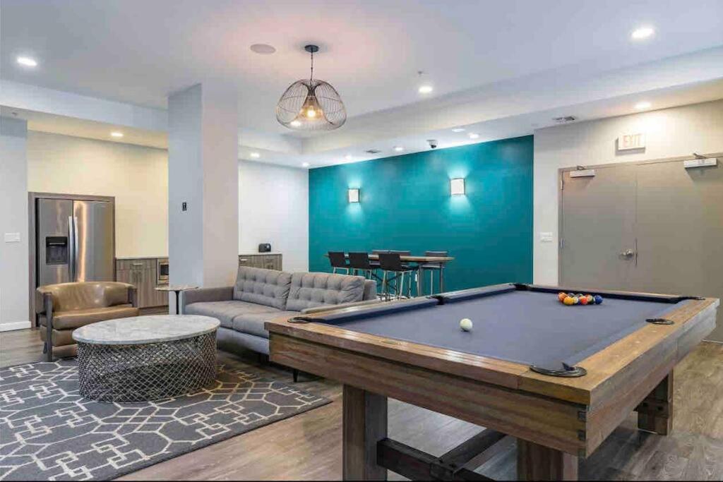 Luxury Apt 3 Mins To Dt Tampa -Pool-Gym-Balcony Экстерьер фото