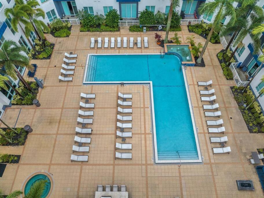 Luxury Apt 3 Mins To Dt Tampa -Pool-Gym-Balcony Экстерьер фото